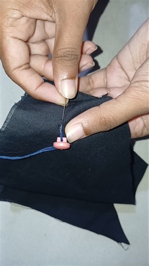 Buttons lganae ka asan tarika 😍| How to sew button on shirt #button #sewingtips #shorts #easy
