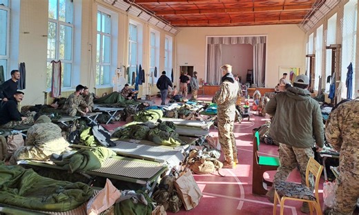 We go inside abandoned school being used as Fort George soldiers' barracks in Latvia to find out what life is REALLY like on exercise