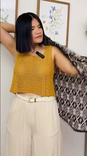 👆Crochet tank top tutorial. Sometimes an outfit just needs one more layer😊