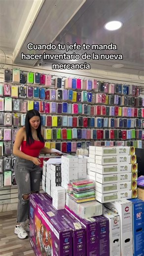 Luz mejor se lo inventa 😅 Nueva mercancía, vístanos en la carrera 16 #11-239 centro, Agustín Codazzi, Cesar 📍🇨🇴 #viral #humor #telefonos #parariiiiiiiiiiiiiiiiiiiiiiiiiiiiiiiiii