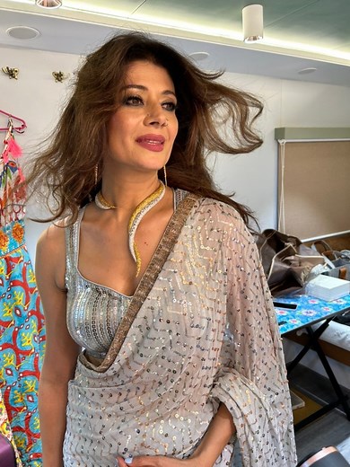 Behind the scenes of a recent shoot of mine | Pooja Batra