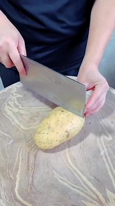 How to Clean Potato Skills Chinese Way #resturentnews #wings #farmlife#localbusiness #seafood | knife Chinese skill
