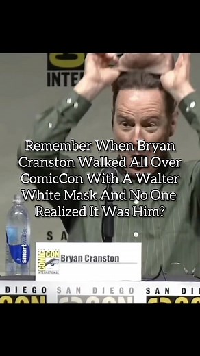 Bryan Cranston Comic Con Prank: Picture Perfect Moment