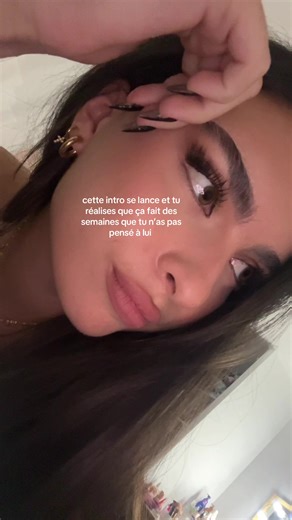 Vidéos de emma💋 (@lst.emma) avec son original - 🎧🎶Clelia 🎶🎧