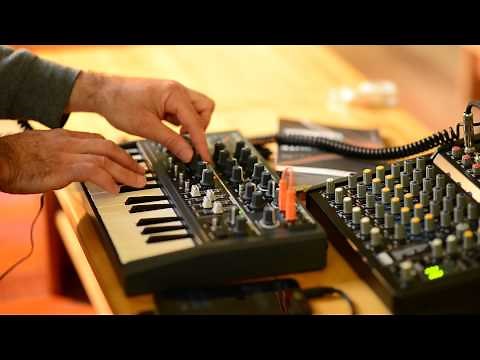 Arturia MicroBrute Phatty Bass Analog Synth Demo