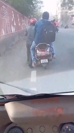 4.7K views · 265 reactions | Worst behaviour... Rapido driver vehicle lo petrol ayipothe customer bandi digakunda vaditho toyinchukuni velthunnadu  | Funclovita | Facebook