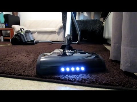 Demonstration Electrolux Ultraflex & Paragon Powerhead