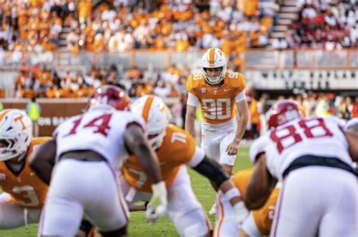 Tennessee Kicker Max Gilbert Named SEC Special Teams Player of the Week for Game vs. Arkansas | Rocky Top Insider