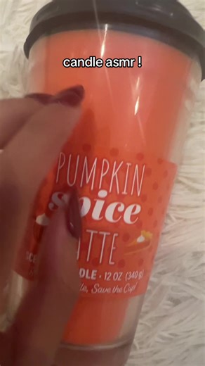 i wish you guys could smell the candle thru the screen 😭😭🤍#asmr #badqualityasmr #candleasmr