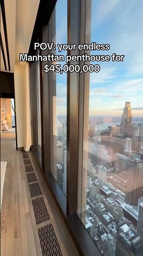 This Affordable Manhattan Penthouse Has Been on the Market for 2,581 Days… 😳🏙️