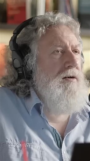 Before precision instruments, surveyors and architects measured land by pacing it out. But here’s the trick: they didn’t count every step. Instead, they counted every other step—right, right, right—making measurements faster, easier, and surprisingly accurate. A simple method, but one that laid the foundation for incredible works of architecture. | The Randall Carlson