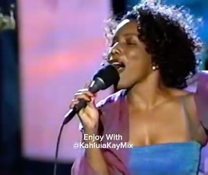 #FBF #Sinbad was known for hosting some of the best destination shows. #Aruba was epic and I hope you enjoy this flashback moment. 💛💚💛💚 #POWER | Stephanie Mills