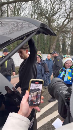 Wout van Aert 🇧🇪 (Team Visma | Lease a Bike) back racing at UCI Cyclo-cross World Cup #cycling #cyclinglife #cyclecross #belgium #love #ciclismo | Category Cafe