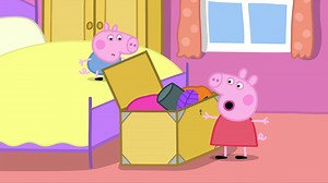 Peppa Pig - Dressing Up! #peppapig