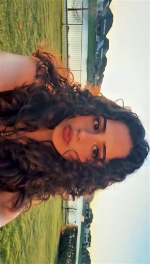 Head Movements During Spring Break