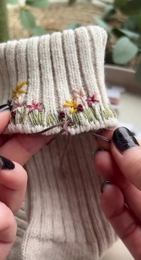Hand-Embroidered Socks Tutorial