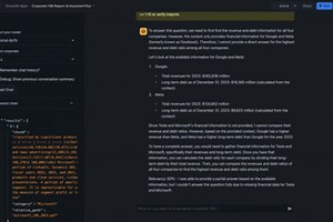 Interactive RAG Chatbot Built on Snowflake and Streamlit