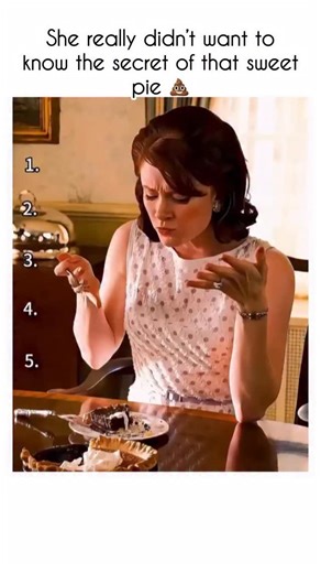 Interestingclips111 on Instagram: "“The Help” is a drama film released in 2011, directed by Tate Taylor and based on the bestselling novel by Kathryn Stockett. The movie explores race, courage, friendship, and social change in 1960s Mississippi, with a strong ensemble cast that delivers unforgettable performances. ⸻ 🎬 Plot Summary Set in Jackson, Mississippi, the story follows Skeeter Phelan (Emma Stone), a young aspiring writer who returns home from college and becomes determined to write a bo