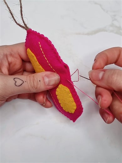 DIY Ramadan Felt Ornaments Craft Guide