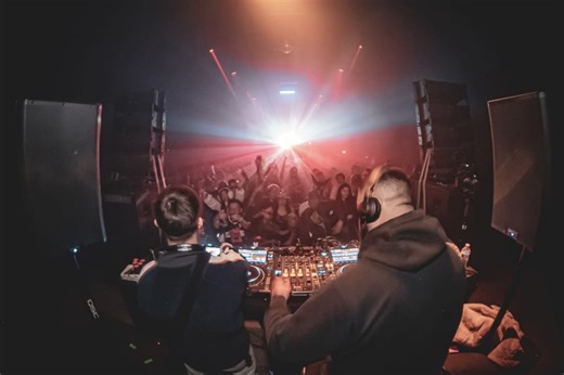 L.A.'s Warehouse Rave Scene Is More Popular Now Than Ever - LAmag