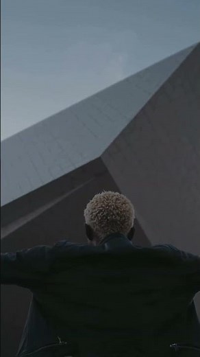 The New Vessel Compass Rise Vape Bar Battery