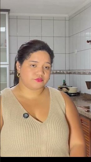 Descobri que minha esposa preferiu gastar 1000 reias em um tênis do que pagar nossas dívidas.parte4