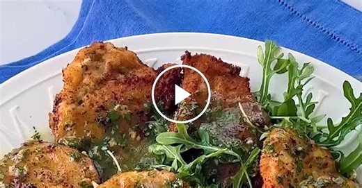 Crispy Lemon Chicken Cutlets With Salmoriglio Sauce