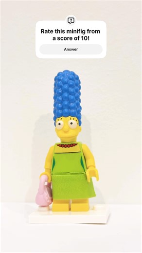 LEGO Minifigure Marge Simpson #lego #legominifigures #simpsons