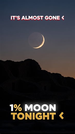WATCH THE MOON DISAPPEAR INTO THE LONGEST NIGHT. 🌙 A fragile 1% crescent fades above the desert, just as ancient astronomers once watched from these stone walls a thousand years ago. | Moonlit Earth