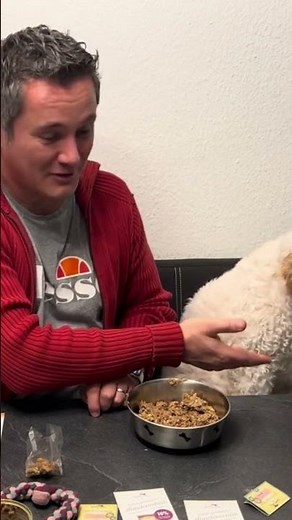 Die erste Hundenahrung in 100 % Lebensmittelqualität aller Rohstoffe - Terra Canis im trnd Projekt