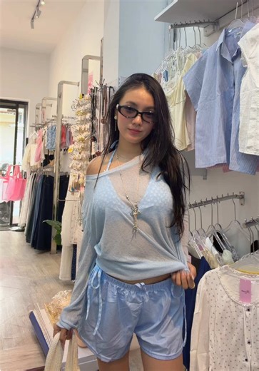 Chic Outfit Ideas from Bonnie Studio