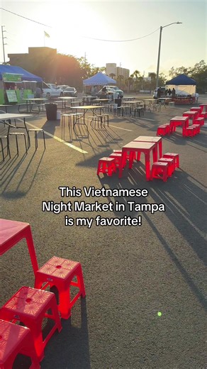 This spot in Tampa is heaven for this Viet girly! Chợ Đêm has become a favorite of mine, not only because it’s close but also because their vendors serve up delicious Vietnamese street food that I crave so often. 😋 Open every Saturday and Sunday from 5-10 p.m. — bring cash! 📍 Chợ Đêm Tampa Asian Night Market 4401 W Cypress St. in Tampa #Tampa #TampaTok #TampaFoodie #ThingsToDoInTampa #APITikTok