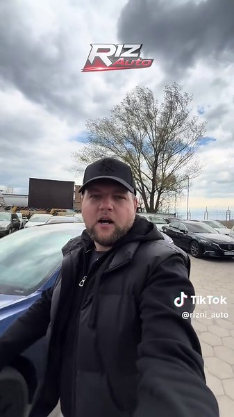 1️⃣ Tesla Model 3 ⚡️ 2 мотора, 75 kWh Пробег 171 000 км Запас хода до 430 км Автопилот, автопарковка, навигация строит маршрут сама Обновляется по воздуху 🔄 ⸻ 2️⃣ Tesla Model S 2015 ⚡️ Переходная версия 2 мотора, 70 kWh Пробег 222 000 км Запас хода до 420 км Первый автопилот, обновления, 7 мест Практичный и быстрый электрокар #Tesla #Model3 #Электроавто #models #rizneauto
