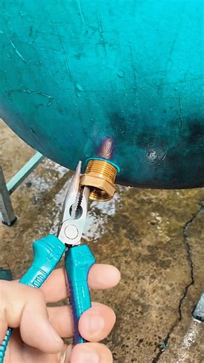 DIY Water Barrel Spigot 🔧