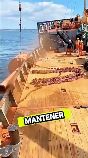 ¿Cómo Puede una Pequeña Ancla Sujetar un Barco Gigante? ⚓😱