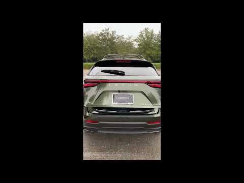 How To Use The Kick Sensor In The All-New Lexus NX