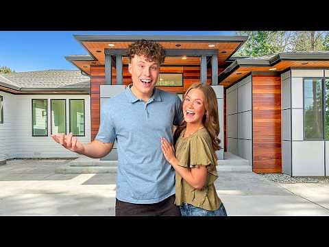 WE'RE MOVING IN TOGETHER!