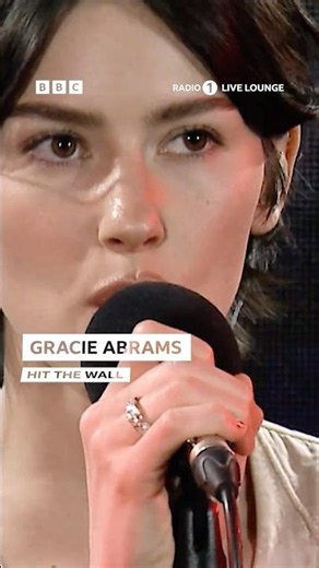 Gracie Abrams 'Hit The Wall' in the Live Lounge!