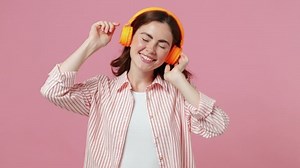 clip-1092722157-young-vivid-cheerful-woman-20s-she-wear