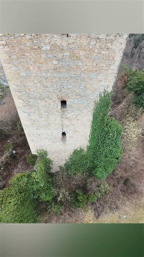 This 12th Century Fortress Still Stands #austria #history