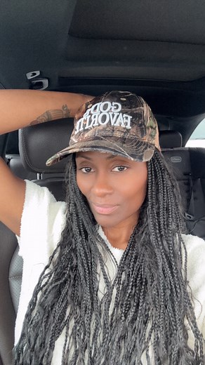 I might not know how to do 3rd grade math but at least I know how to mom 😩😂 #raisingcultures | Raising Cultures