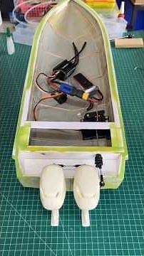 installation🏗️ popular motor in BOAT ⛵#boat #carpanterwork #beingmariner #hardwork