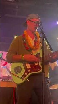 Hellogoodbye live in Hawaii