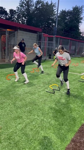 Want faster feet? This is how we build it 👀⚡️ #frostelite #softball #speedtraining #speedwork