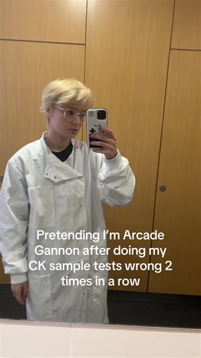 Arcade Gannon Cosplay and Fallout Fun