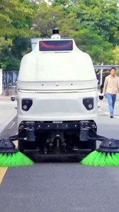 A range of Chinese-developed #robots designed for #urban maintenance tasks have demonstrated their capabilities at a community service robot exhibition in south #China's Shenzhen city. In a dedicated competition segment, sanitation robots showcased their operational capabilities across multiple real-world scenarios. Some models adeptly climbed steep slopes, while others bent close to the ground to precisely collect scattered leaves and debris. | China Box