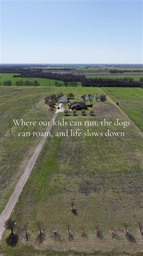 📍Caddo Mills, TX 11 acres 2266sqft 3 bed, 4 bath home shop barn pool pond so much more 😍 Your Dog Lovin’ Realtor 🏡🐕 Ashley Izaguirre TX REALTOR® | 📍Serving Collin County & Surrounding Areas 📞928.261.8606 💻MrsAshleyIzaguirre@gmail.com #realtor #texas #realestate #rancho #forsale