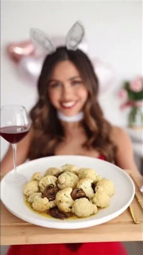 Garlic Butter Cauliflower And Mushrooms
