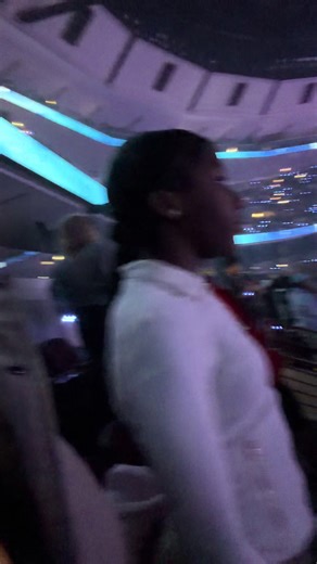 Chicago's Exciting Second Night at Rob Wave Concert