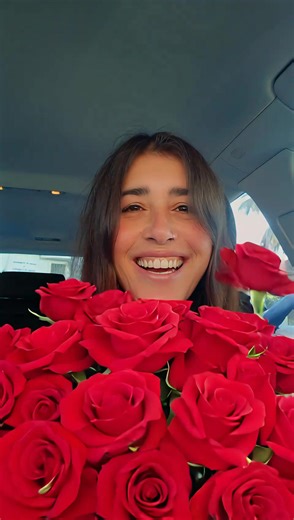 🪬RUBY OFFICIAL🪬 (@surviverforever)’s videos with Flowers - Miley Cyrus